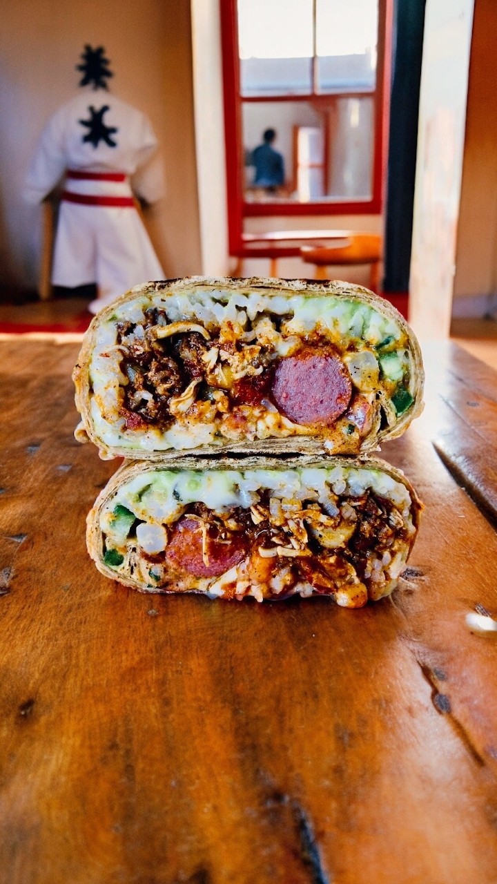 Gladstone 6269 North Oak Tfwy Cabo Chicken Wrap