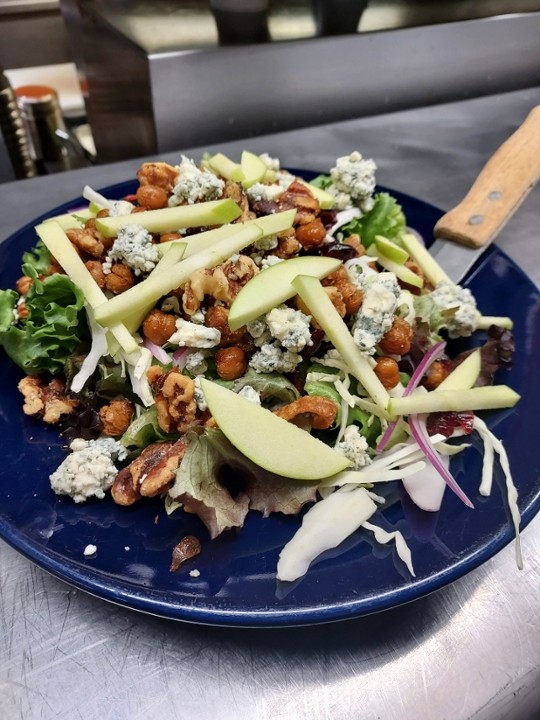 Walnut and Cranberry Salad