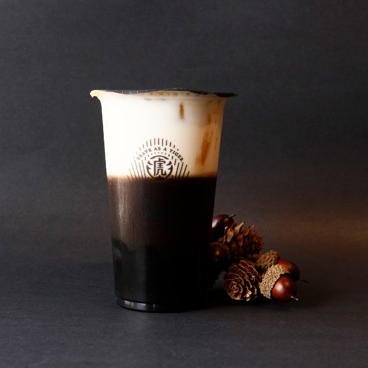 Ceylon Black Tea Latte with Cream Mousse
