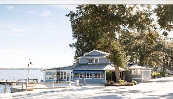 JB Boondock's Bar & Grill 704 South Lakeshore Boulevard