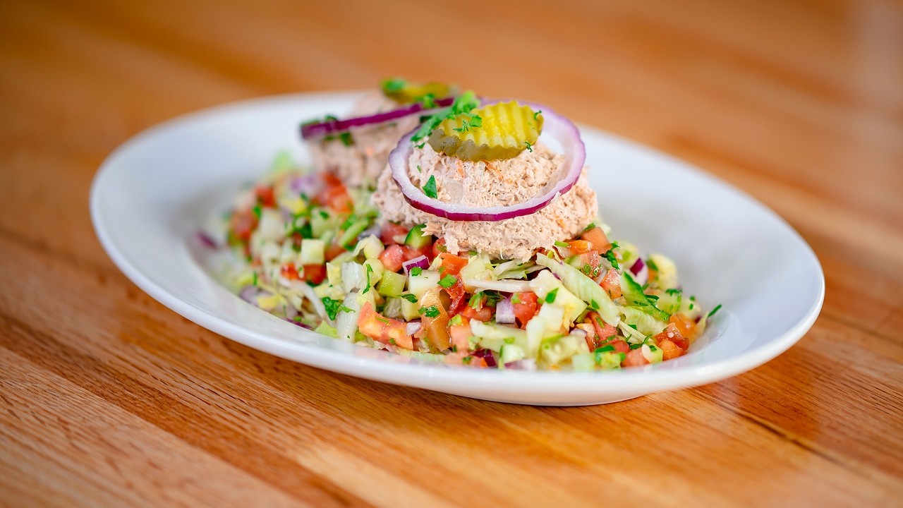 Tuna Salad / סלט ירקות עם טונה