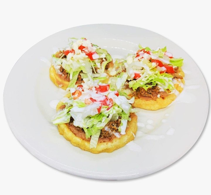 3 sopes Rancheros