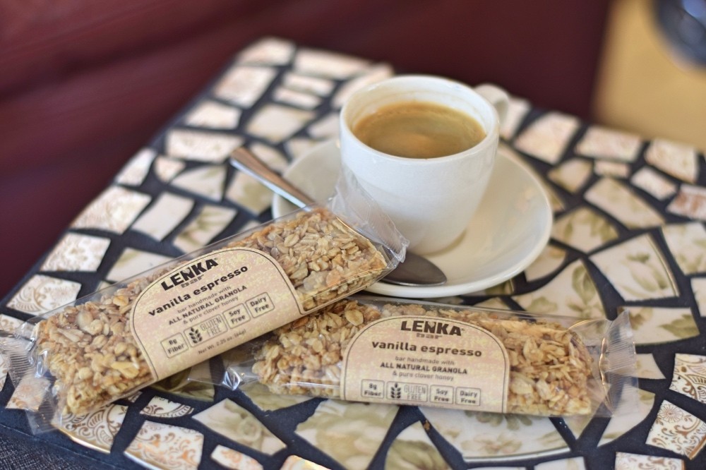 Lenka Granola Bar