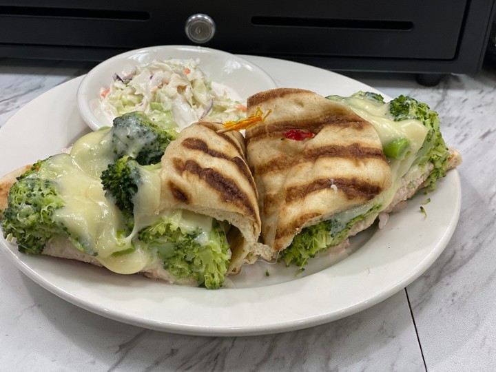 BROCCOLI TUNA MELT