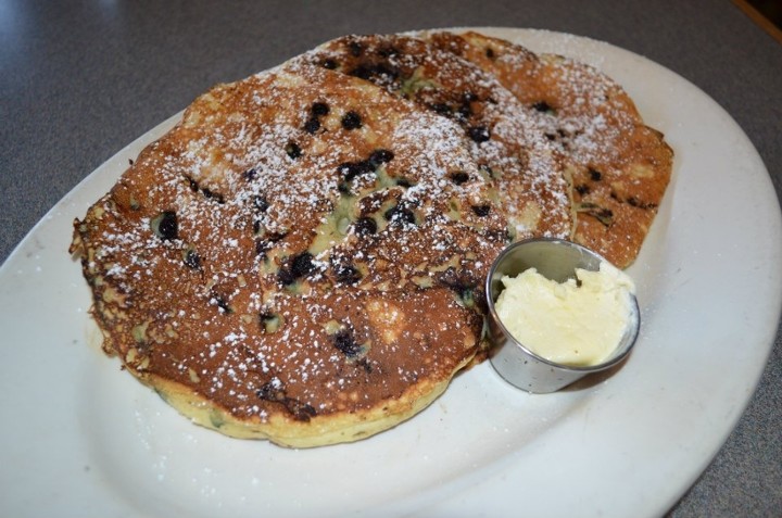 3 BLUE BERRY BUTTERMILK PANCAKES