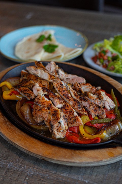 Chicken al Carbon Fajitas Grande