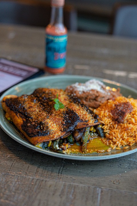 Rajas Enchilada con  Mole Boracho