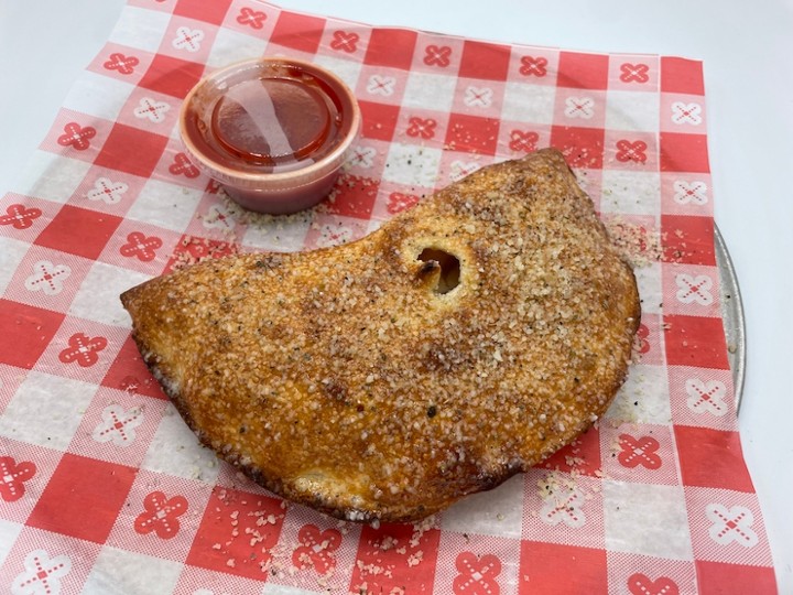 8" Calzone