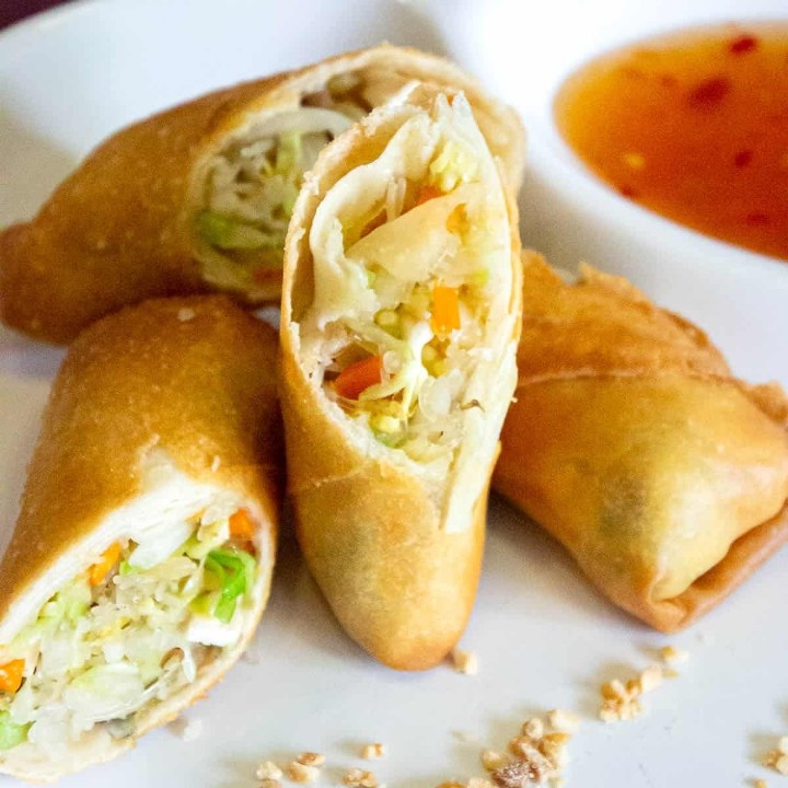 Veggie Spring Rolls (3pc)