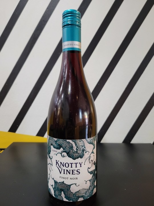 BTL Knotty Vines Pinot Noir