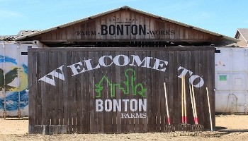 The Market Cafe at Bonton Farms 6907 Bexar Street