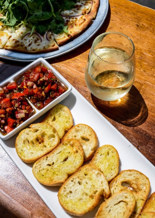 Classic Tomato Bruschetta