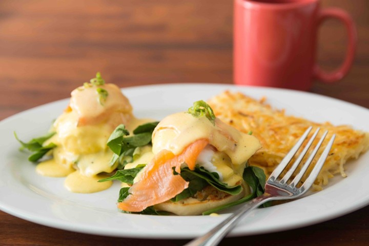 Smoked Salmon Eggs Benedict