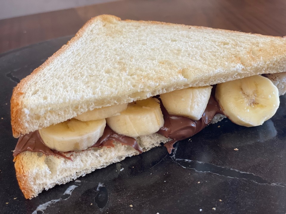 nutella + banana sandwich