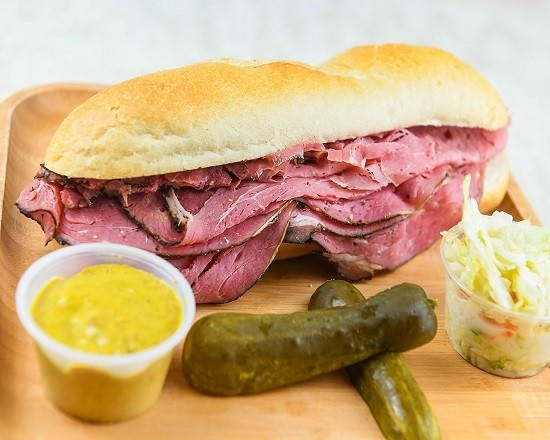 Deli Pastrami Sandwich