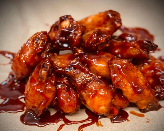 Crispy BBQ Chicken Wings