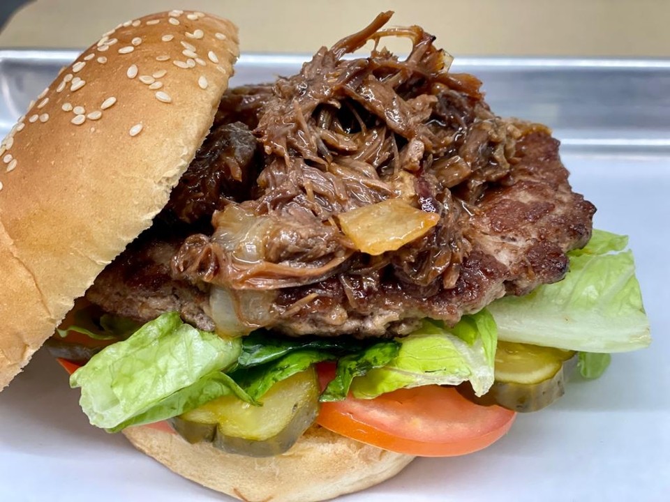 Pulled Beef Burger