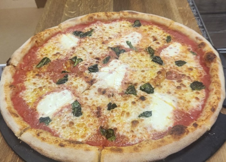16" The FLAG – Classic Margherita