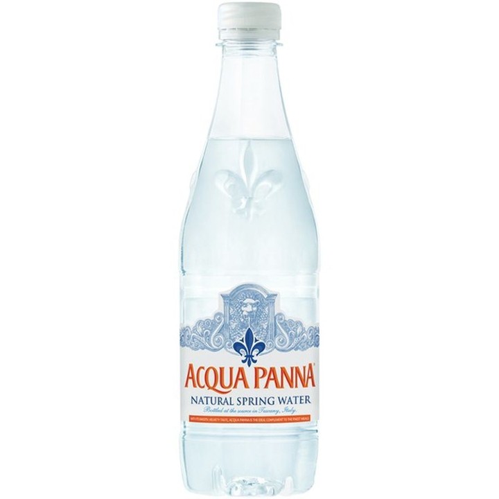 500 ml Acqua Panna still (plastic bottle)