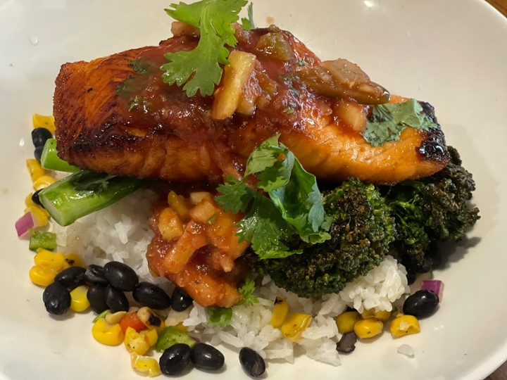 HONEY CHILI GLAZED SALMON