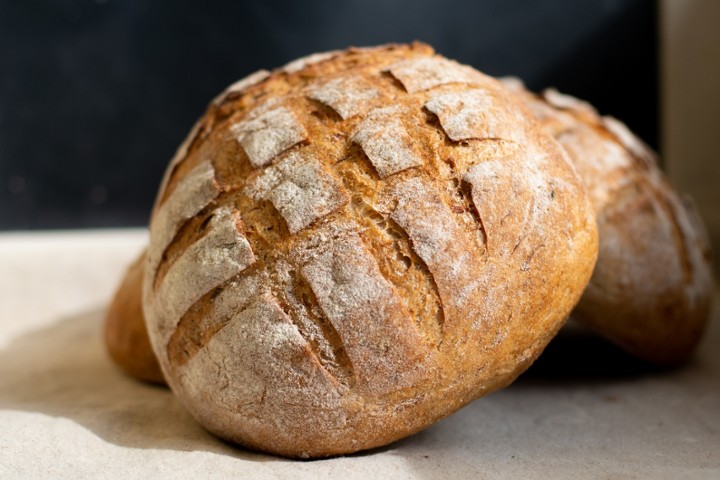 Landbrot mit Sauerkraut (Tue/Thurs/Sat)