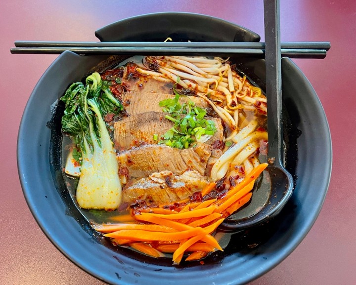 Spicy Beef Stew Noodle Soup