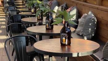 Side Yard Public House 10326 Meadow Glen Way E