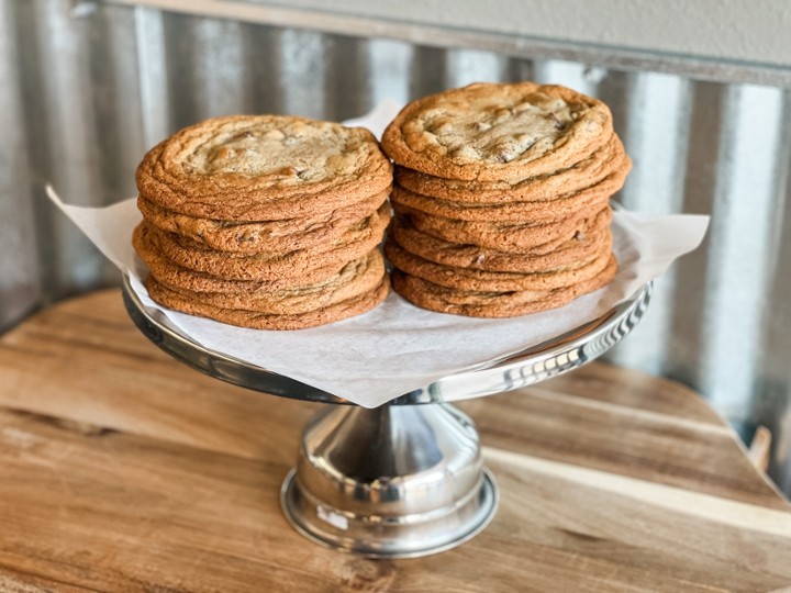 Chocolate Chip Cookie