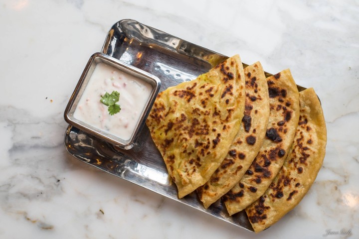 Aloo Paratha (V)