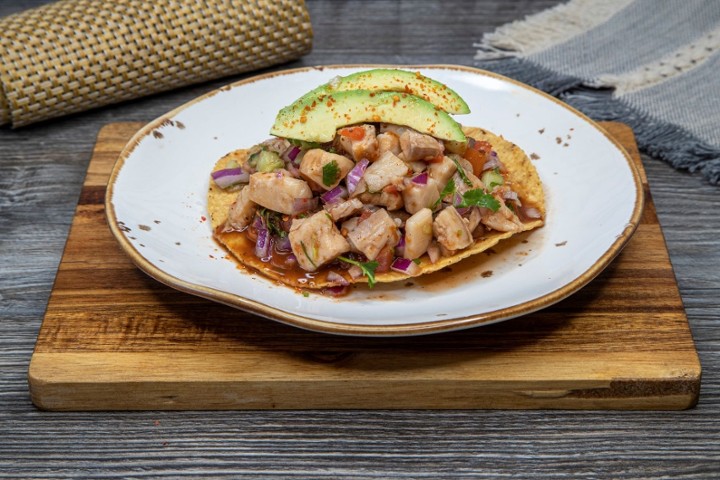 Tostada de Ceviche de Pescado