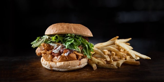 Kick'n Chick'n