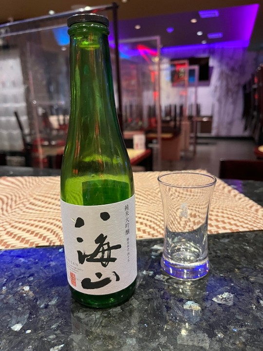 八海山 Daiginjo - Hakkaisan 45 Junmai Sake