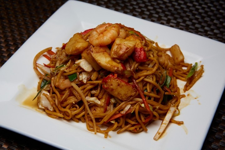 Seafood Stir Fry Noodle