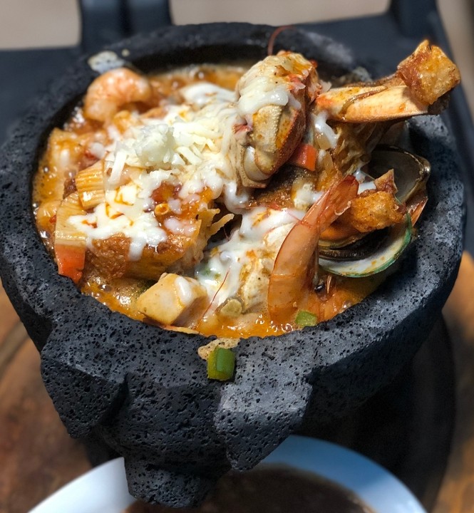 Molcajete de Mariscos