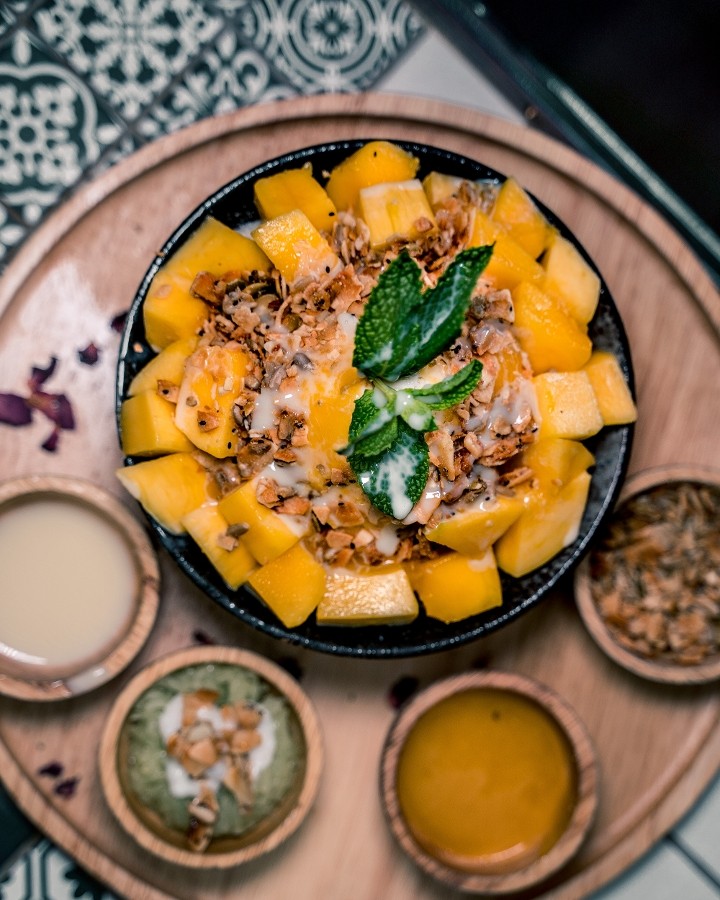 MANGO STICKY RICE BINGSU