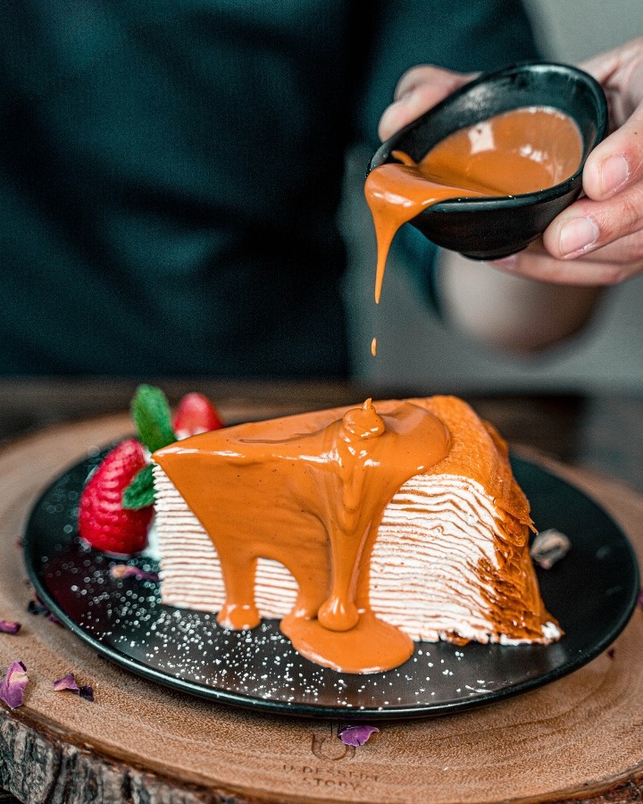 THAI TEA CREPE CAKE (Slice)