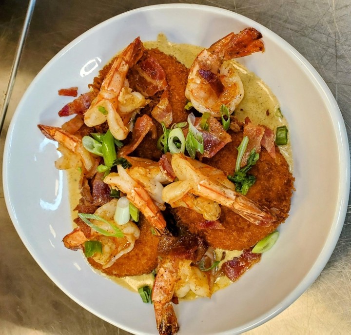 Cajun Shrimp & Grits