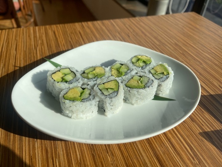 Avocado & Cucumber Roll