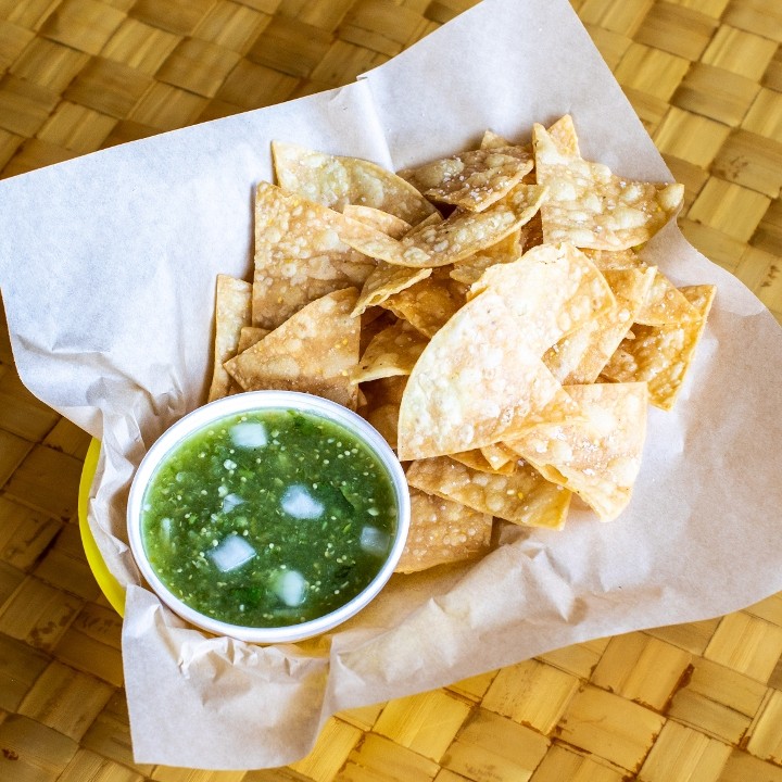 Chips & Green Salsa Lg