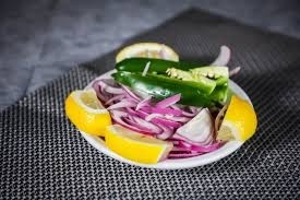 LEMON:ONIONS & CHILLIES