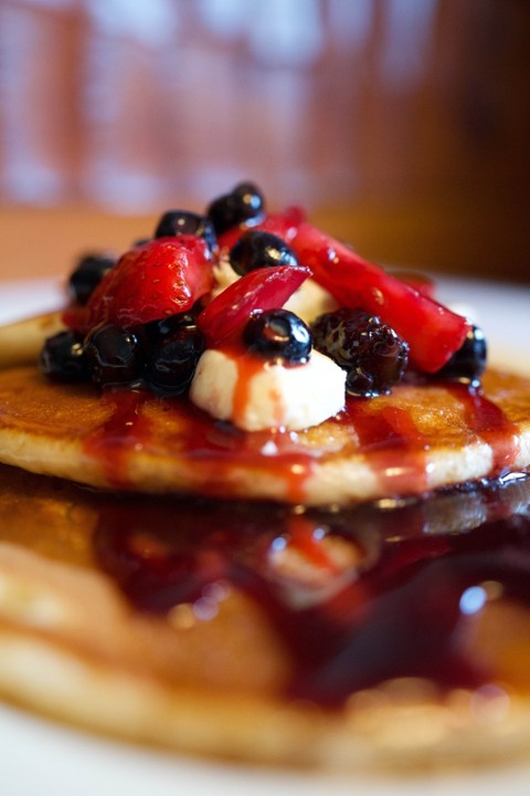 Mixed Berries Pancakes