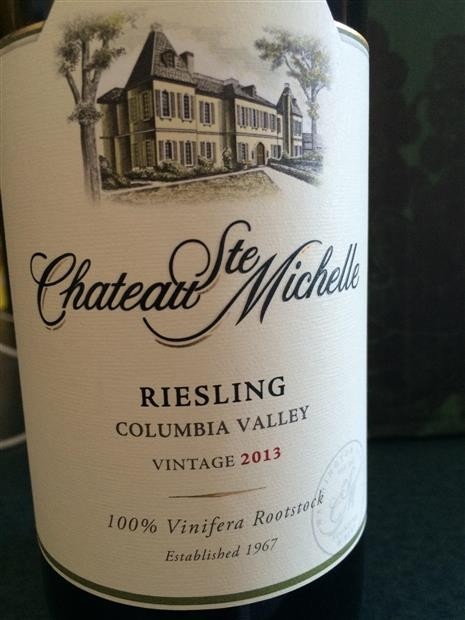 Chateau St. Michelle Reisling Bottle