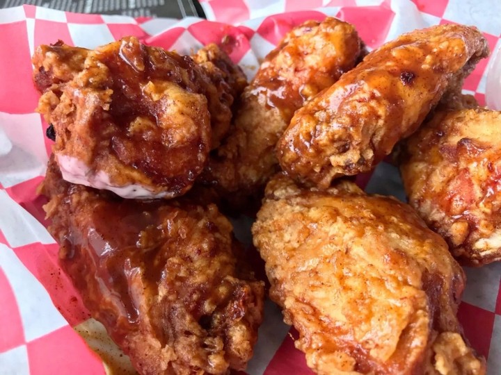 6 Bone-In Wings