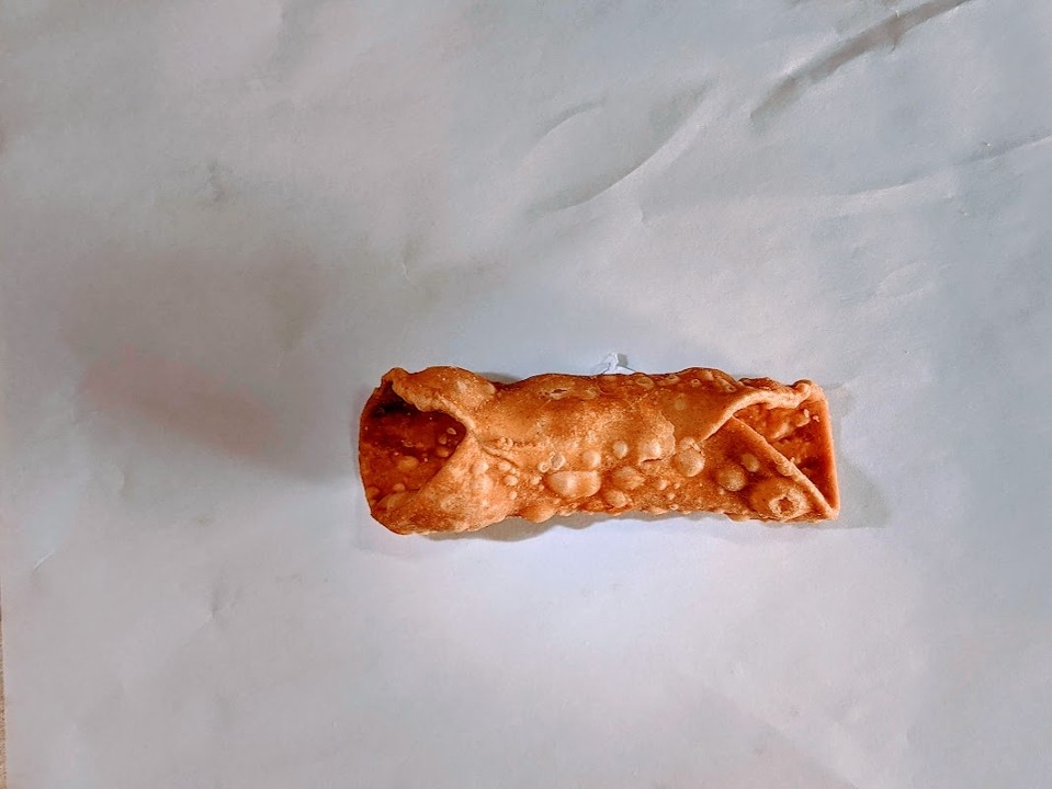 Unfilled small cannoli shell