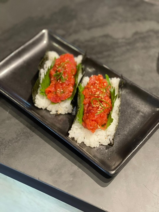 Spicy Tuna Handroll