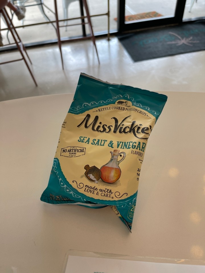 Sea Salt & Vinegar - Miss Vickie’s Kettle Chips