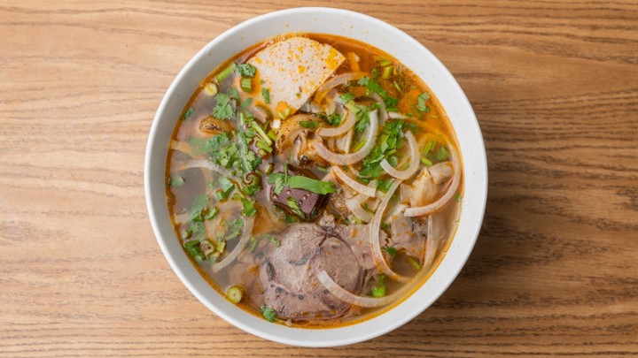 Spicy Noodle (Bun Bo Hue)