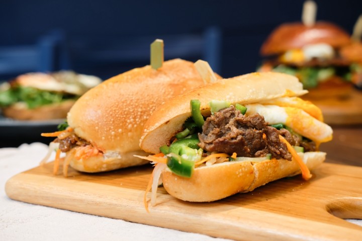 Spicy Pork Bánh Mì