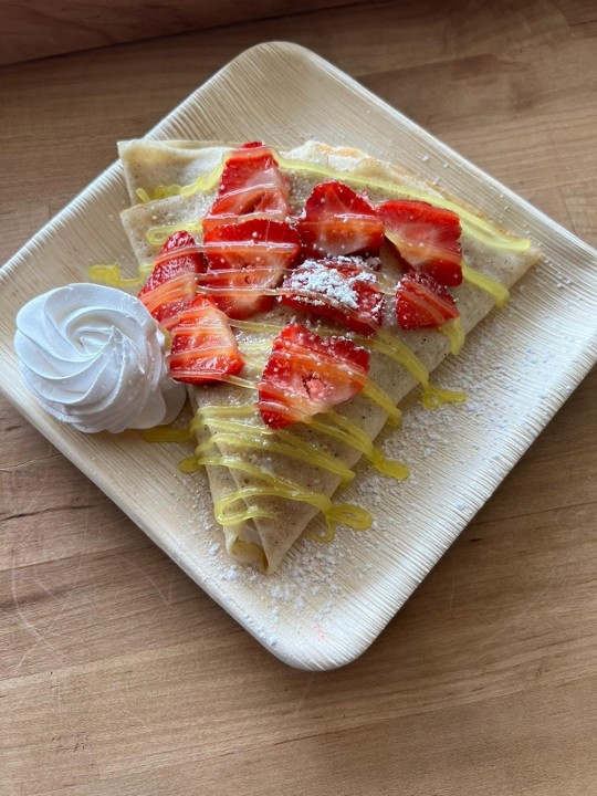 Strawberry and cream with lemon drizzle crepe