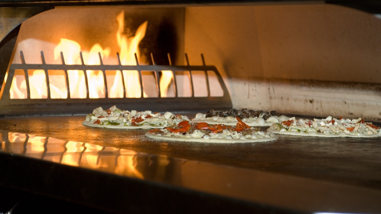 Avivo Brick Oven Pizzeria
